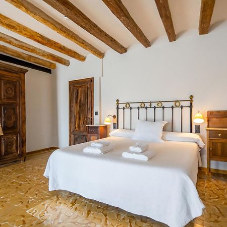 Lo Palauet De La Muralla Balaguer Eksteriør bilde