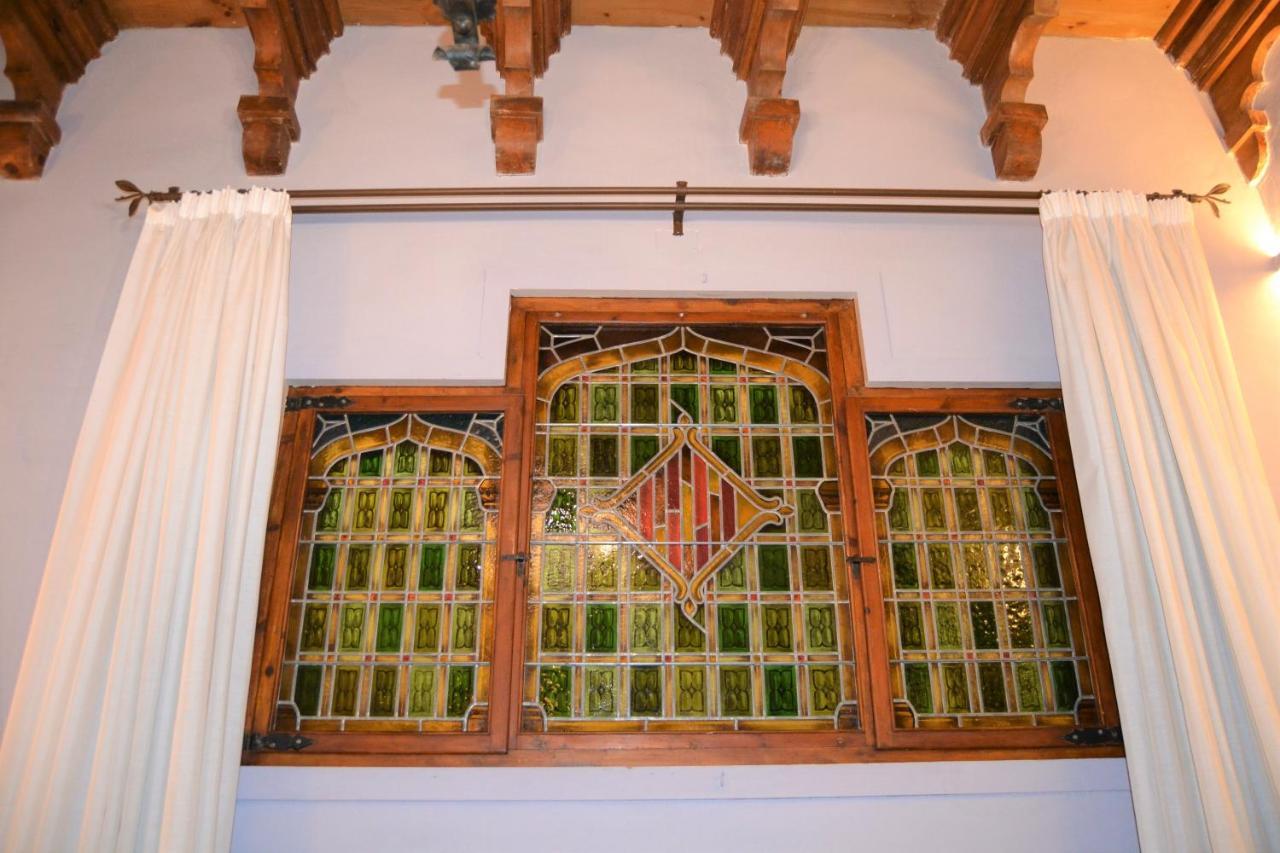 Lo Palauet De La Muralla Balaguer Eksteriør bilde