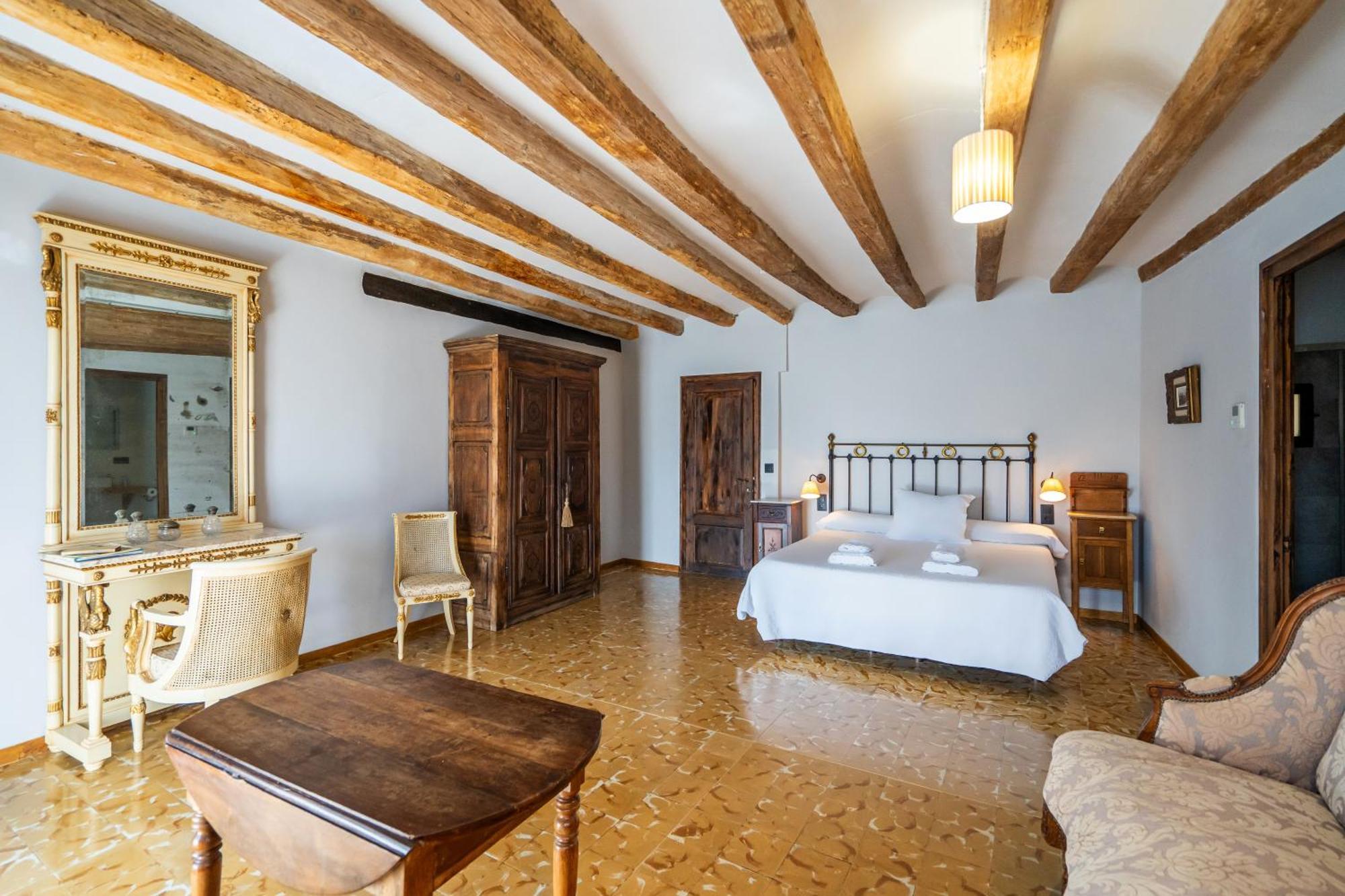 Lo Palauet De La Muralla Balaguer Eksteriør bilde