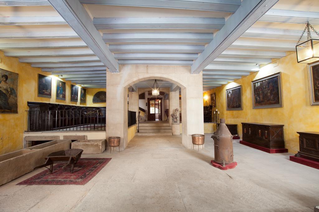 Lo Palauet De La Muralla Balaguer Eksteriør bilde